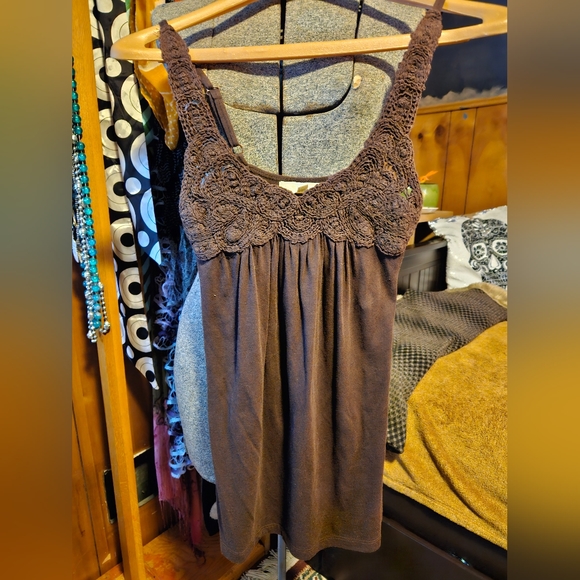 Energie Tops - Small Energie brown tank